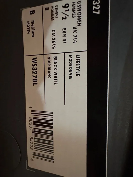 New Balance Women’s Gum Retro Black and White Sneakers - Picture 4 of 4